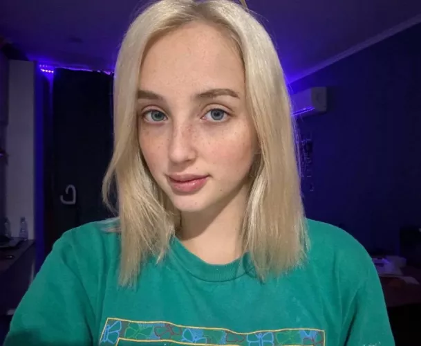 Down to go on a date with a freckled blonde by AyliasTheCoder