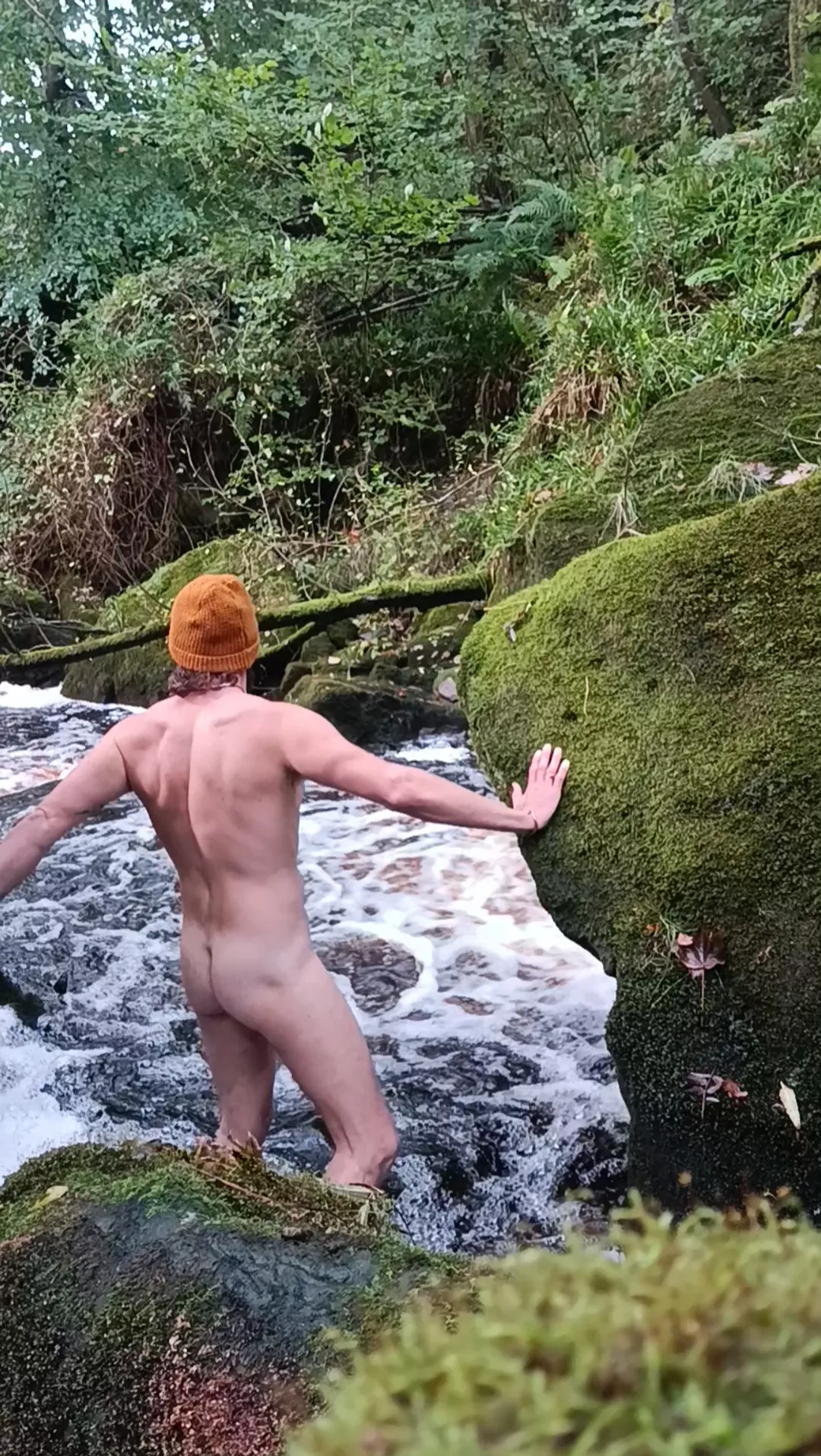 Embracing the cold 🥶🔱 who would join me ??? posted by PoseidonReborn7