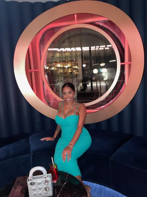 Feeling adventurous? Let's push boundaries together! by sweetBabe_xxx