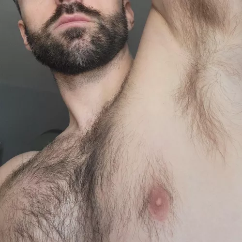 Get in close 😘 by XyonSkye