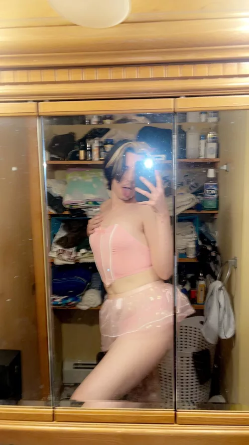 hiii🤭✨ by UsedTourist9035