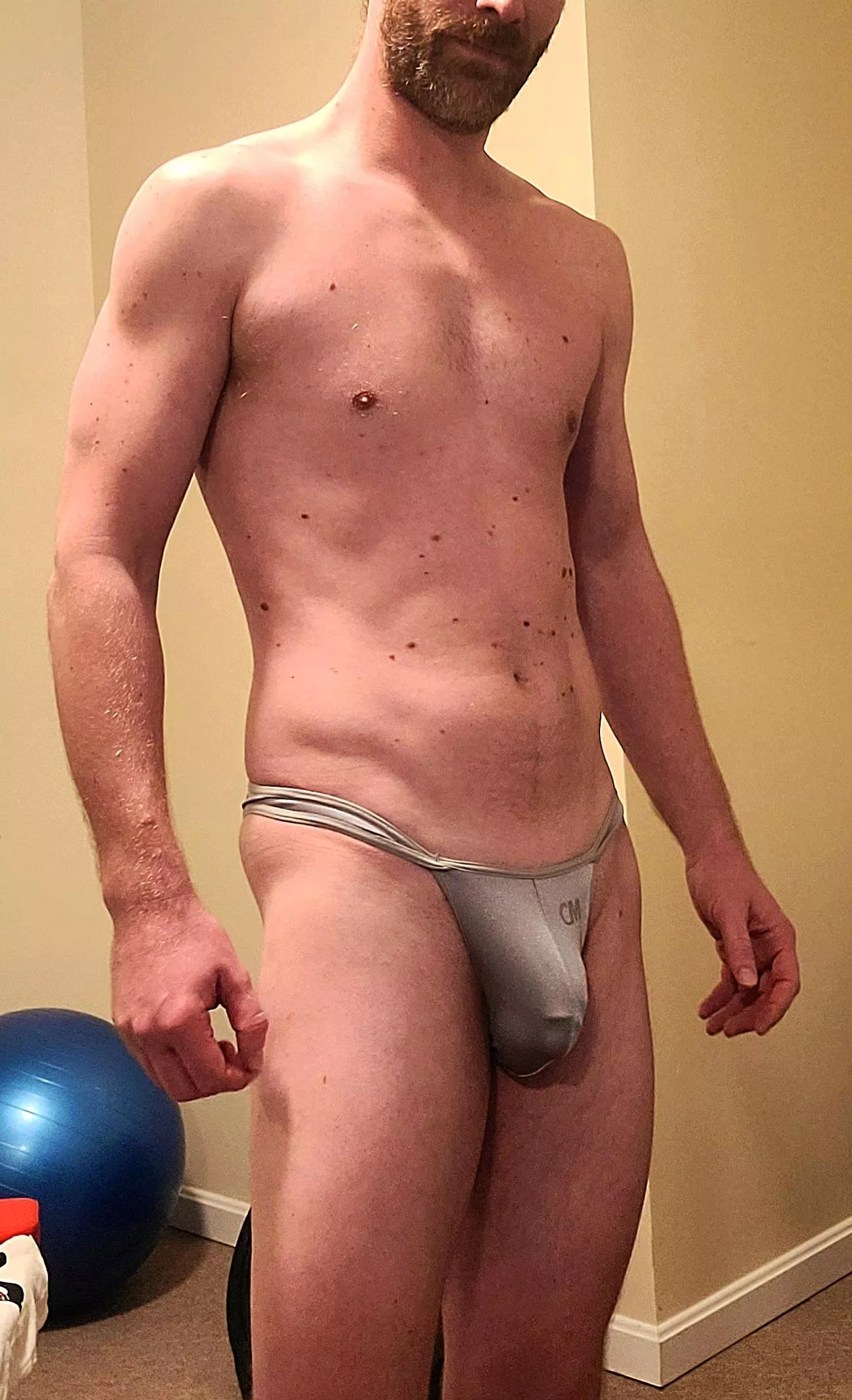 Home Gym Attire posted by TheHotCorner1