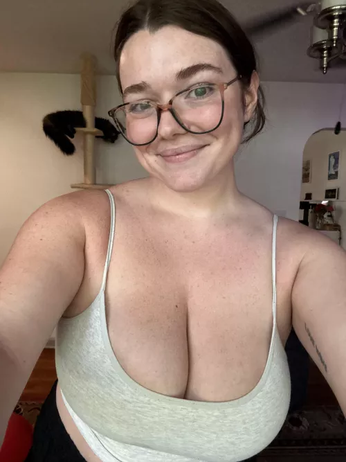 I’m covered in freckles by ViggsH