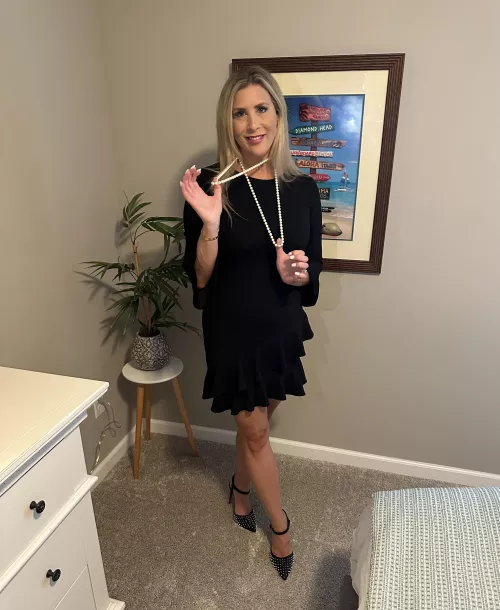 I’m loving the pearl necklace look on my black dress! by Vivid_Parts_72