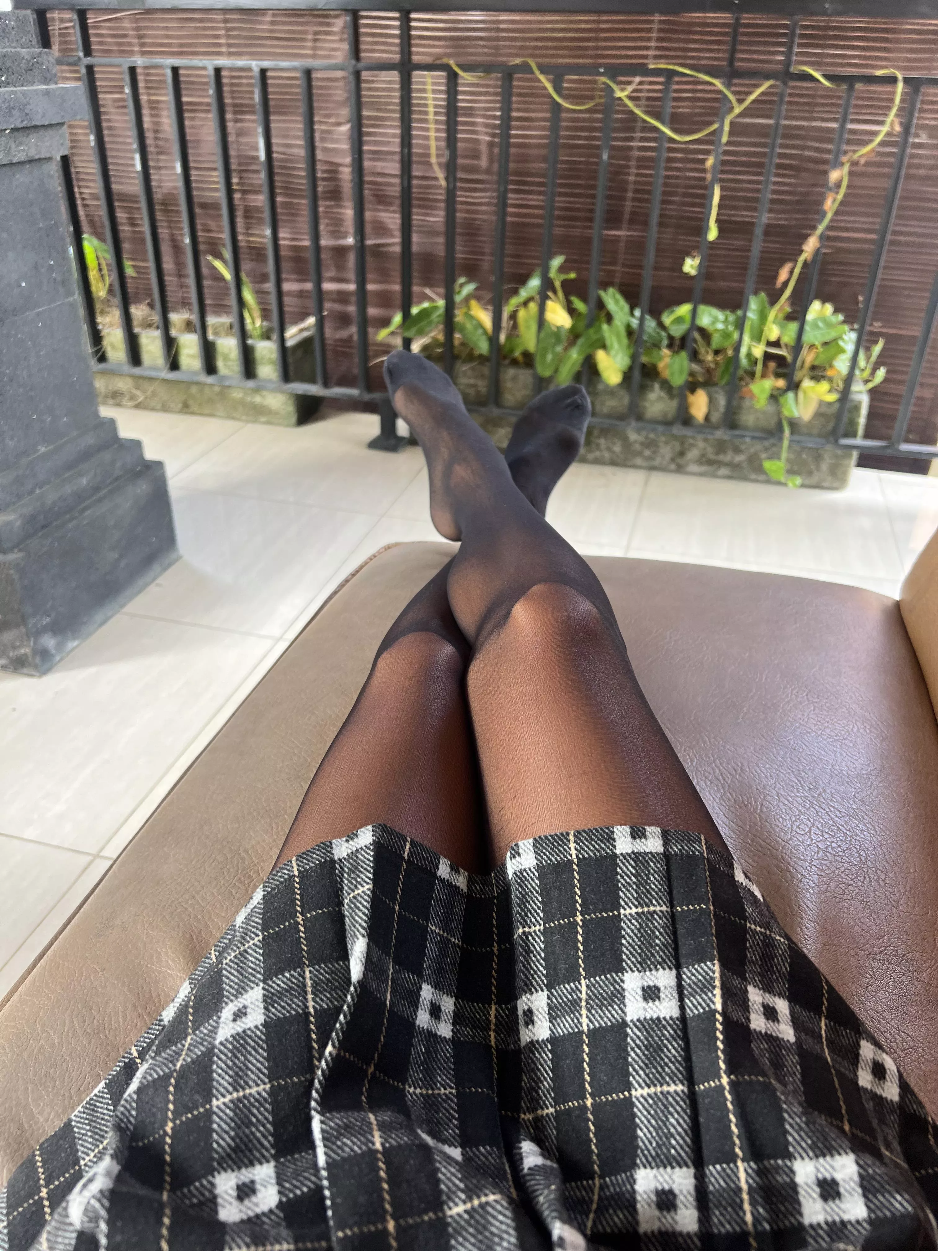 I'm not wearing panties 🤭 posted by MandyHeels