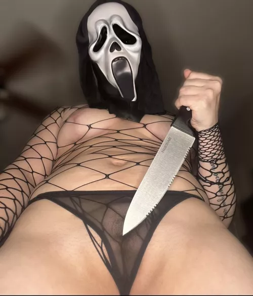 it’s finally spooky season! what’s your favorite scary movie? by bakedbratbrit