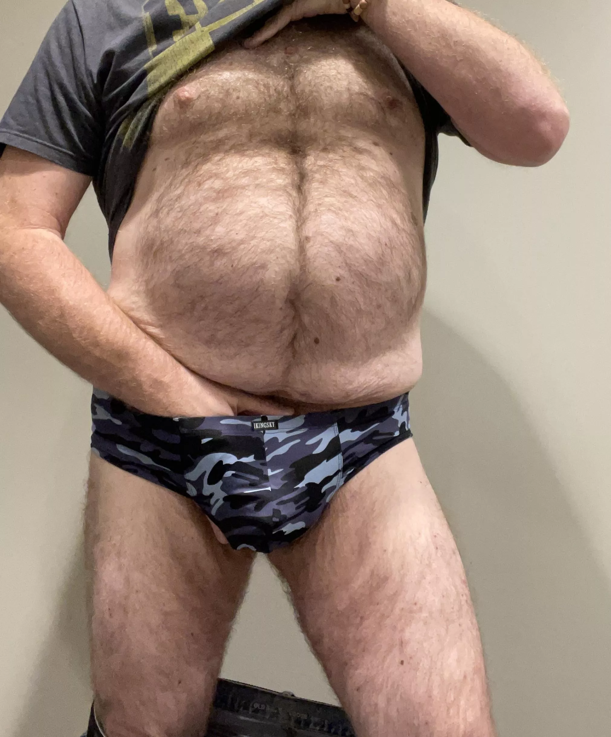 Just hanging out posted by He-ro28