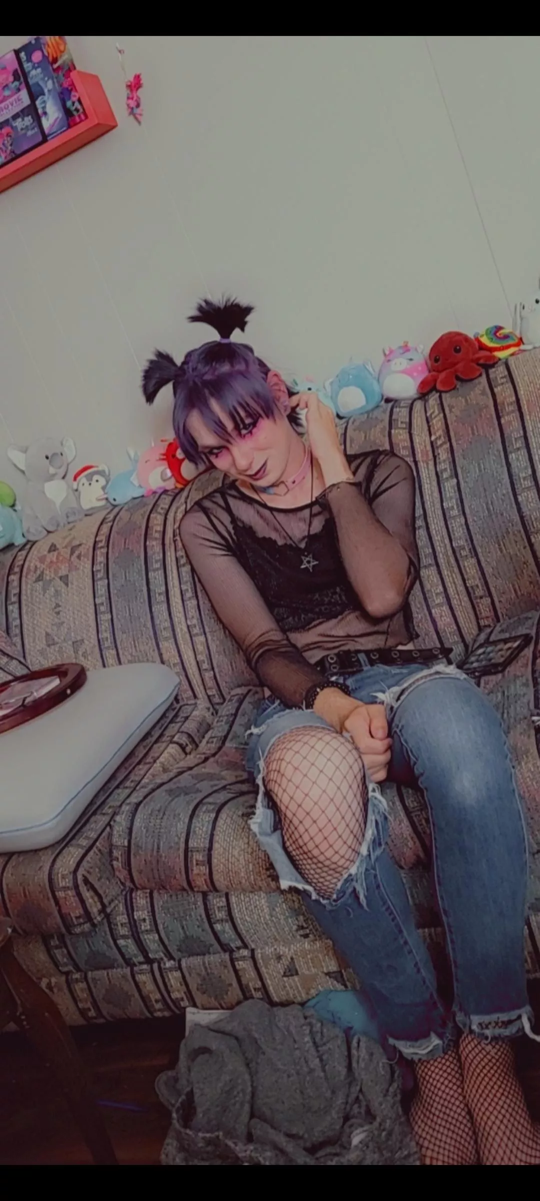 No thoughts ~ only vibes posted by AliceKindaLost