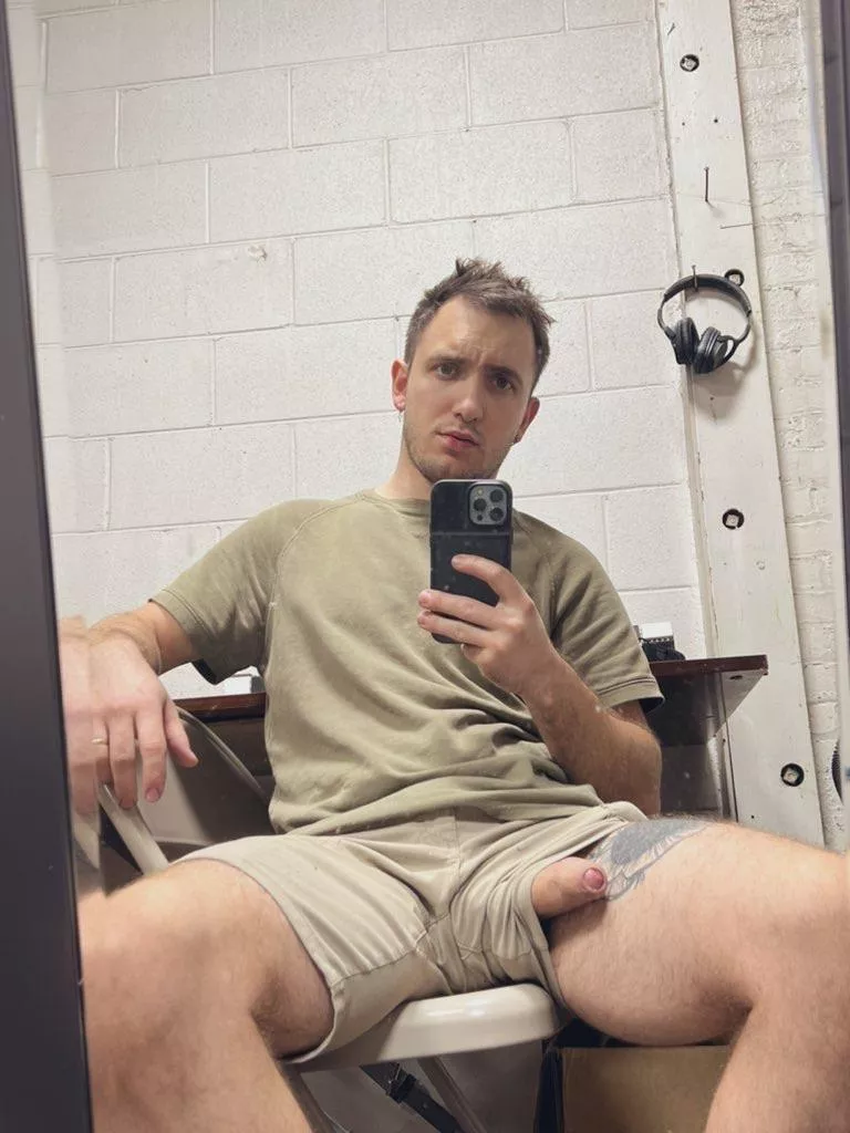 Oops at work posted by vlad_chi_art