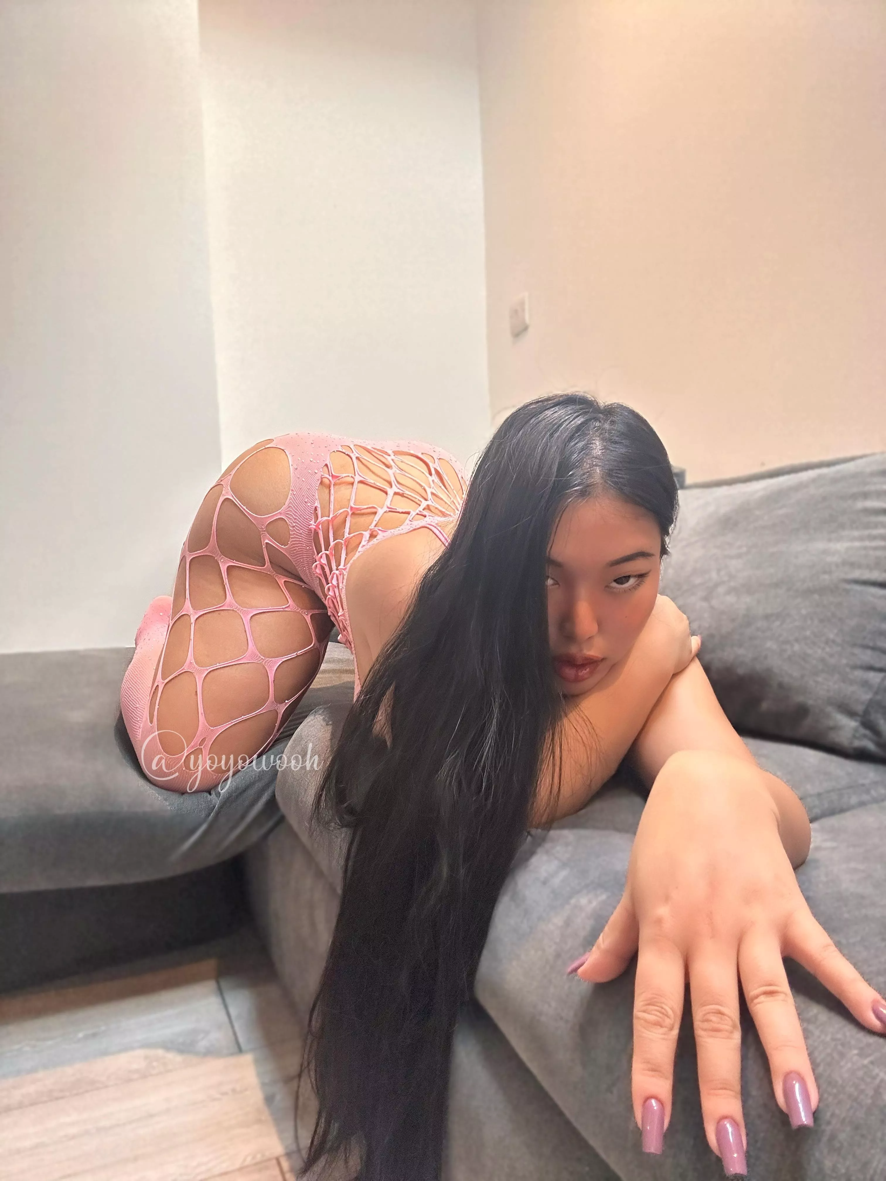 Pink looks good on me. posted by yoyowooh