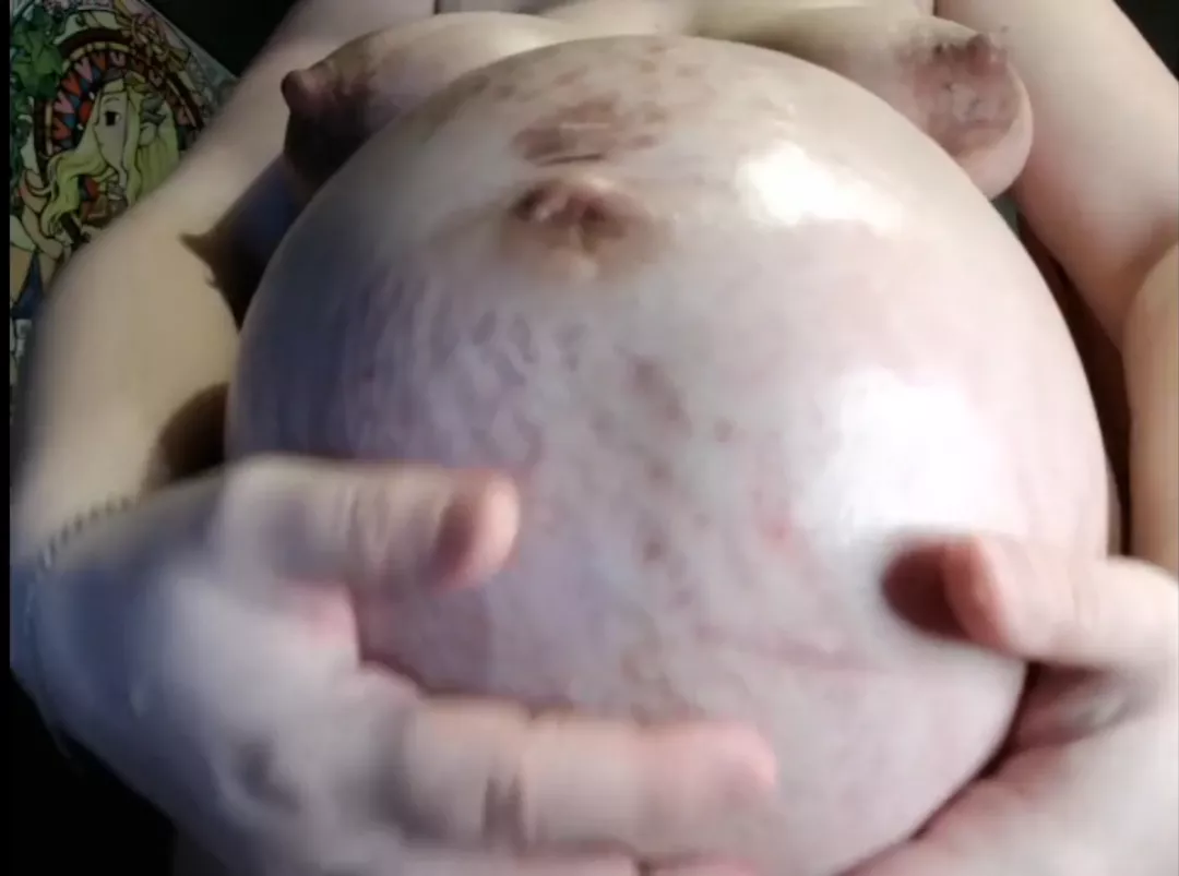 Please lift it to help me get on and ride daddy? I could use a big dick and a belly rest 😉 posted by Foodnotclass-heracct