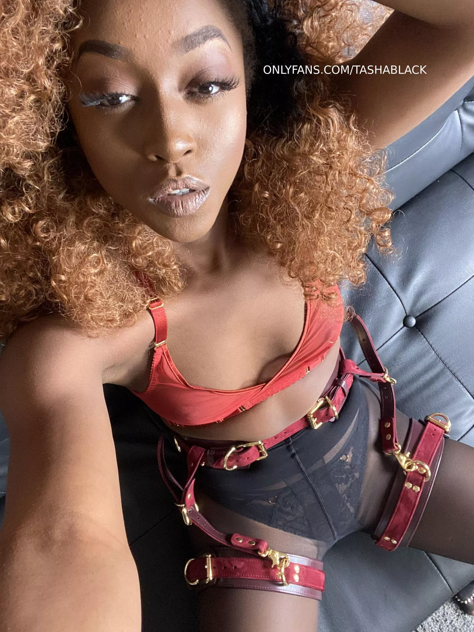 Ready to sit on my lap, baby? I know you love when I take charge. posted by thetashablack