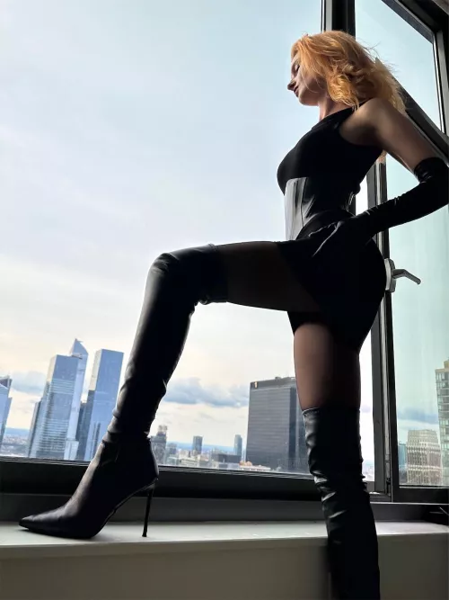 Ruler of your little world by goddessfreya_nyc