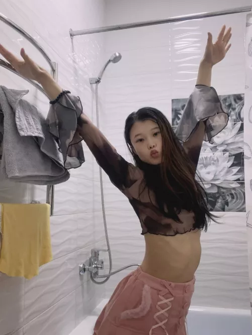 There's nothing better than a skinny body by WidelyHit