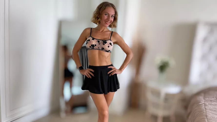 Unleash your inner Romeo with these seductive moves! by VegetableJellyfish48