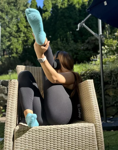 Your favorite next door neighbor teasing you mid workout session 🤭💙 by _LunaReign