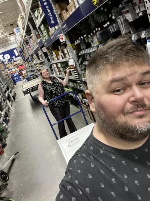 [37] Lookin' for my gaymer boys who like playing with older dudes on CoD for XBOX? Add me...dysentary#5397 by rl45401