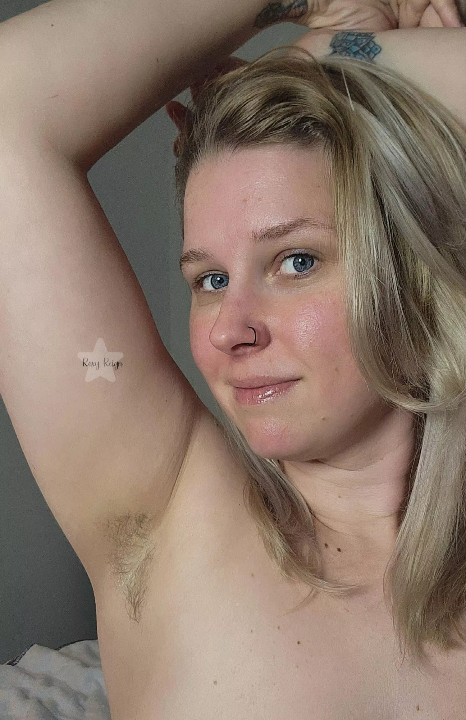 About to jump in the shower. Wanna sniff first? posted by RoxyReign18