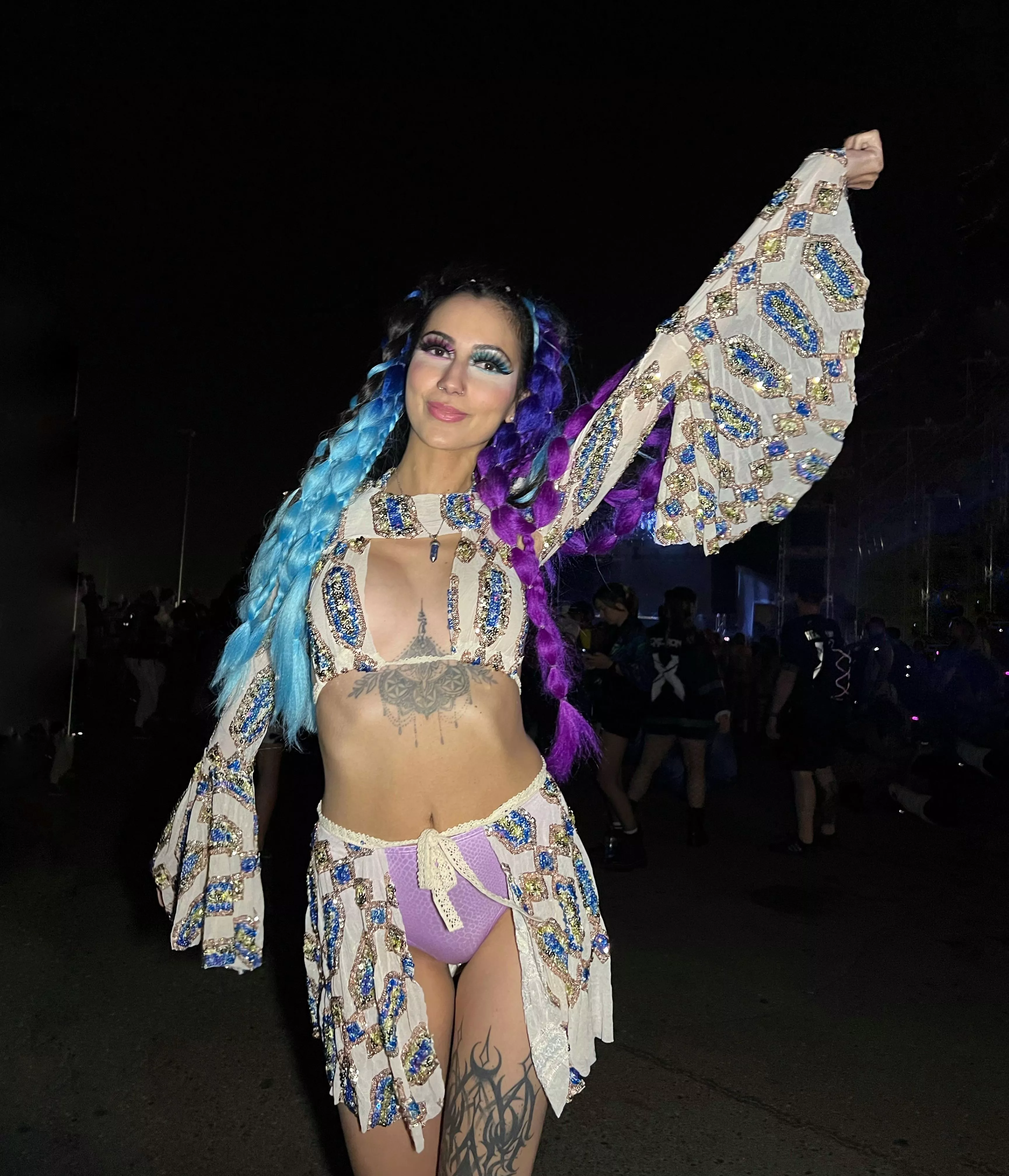 basstrack was lit🔥 posted by emmaarayray