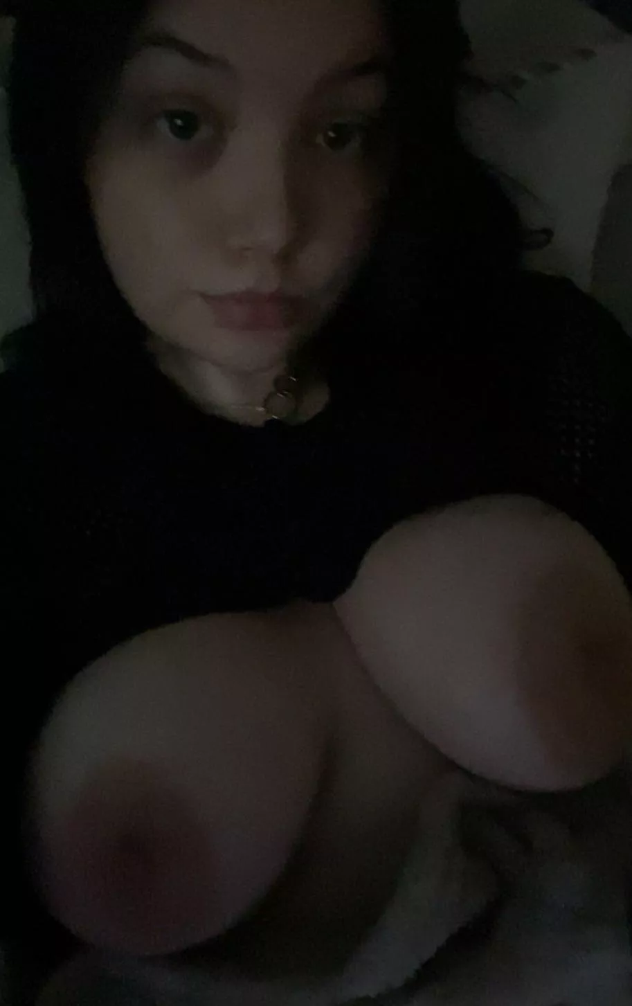 big areolas, do you like? posted by madykoko