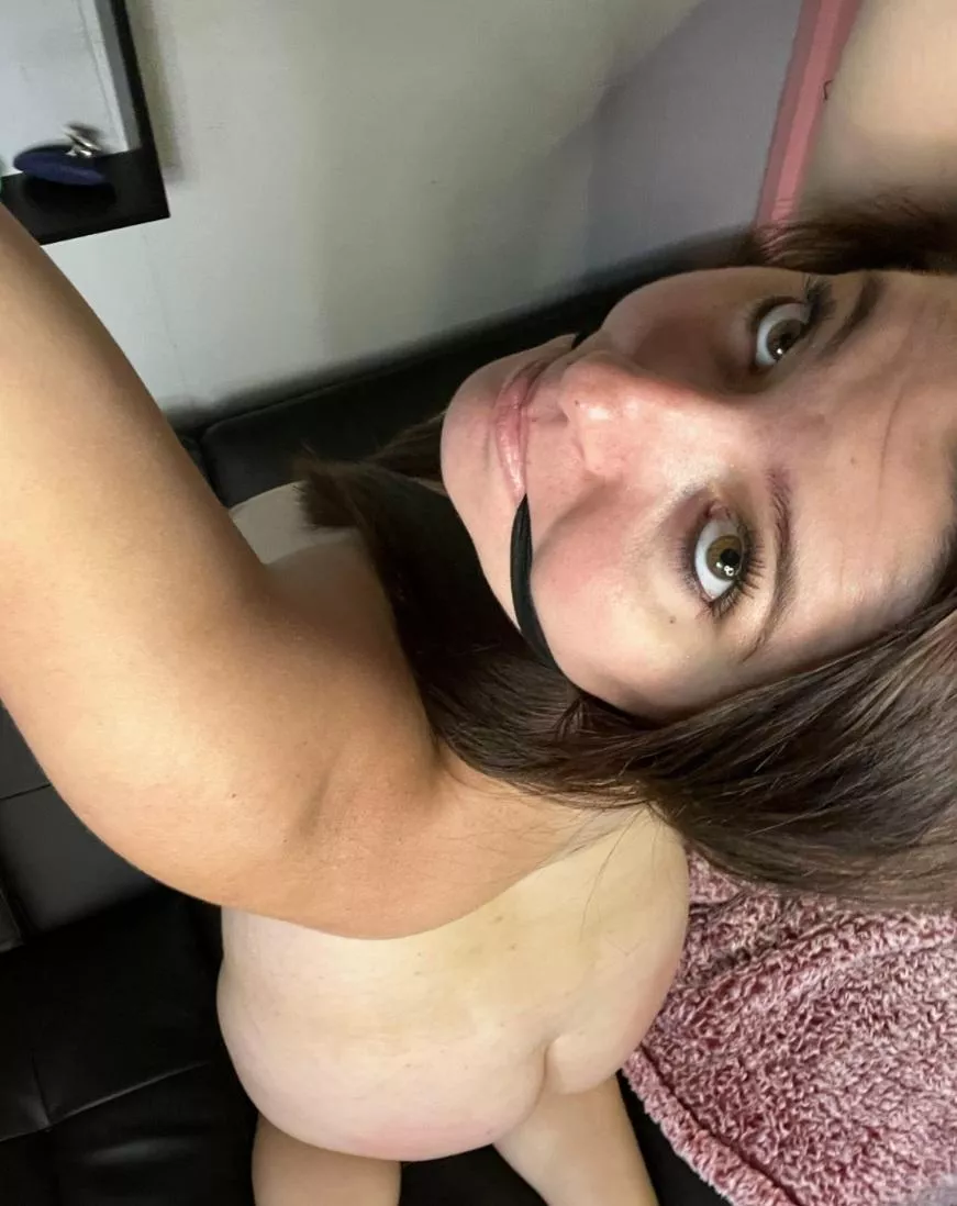 CleaveGag Selfie posted by GaggedGirls23