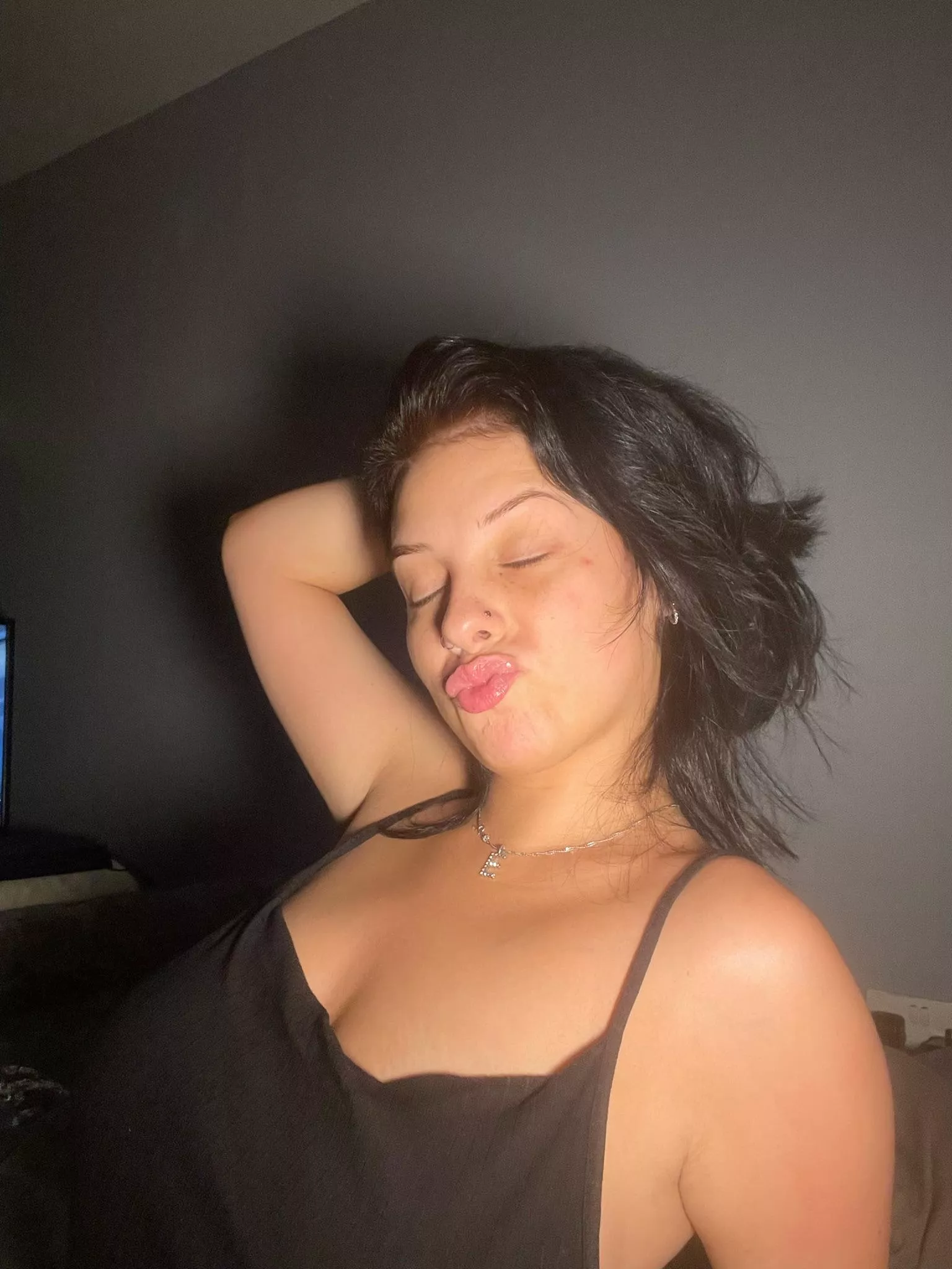 Comeover lets play posted by lmayritalmv