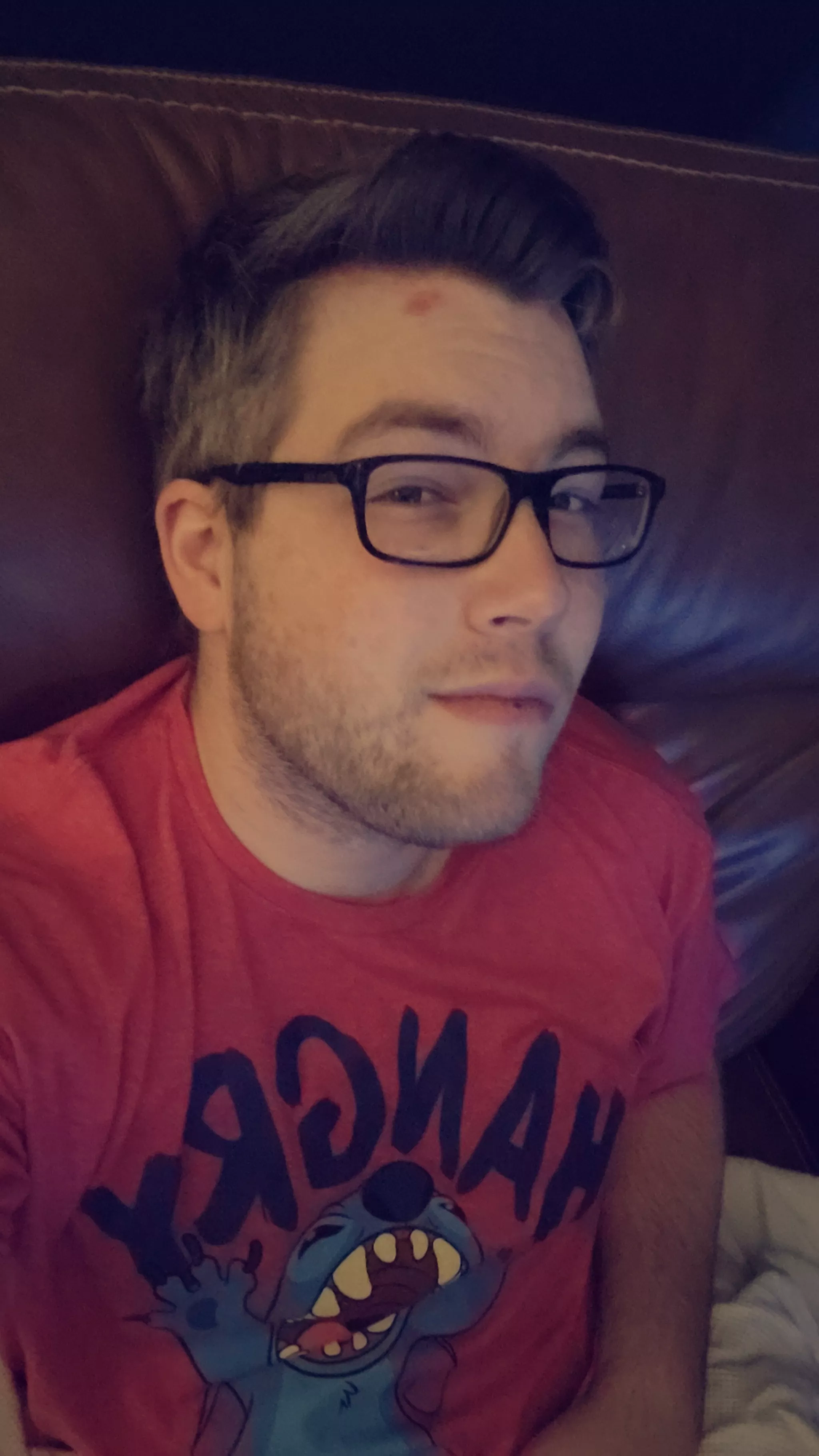 Happy Wednesday gents! Feel free to HMU if you wanna chat! posted by UndercoverClues94