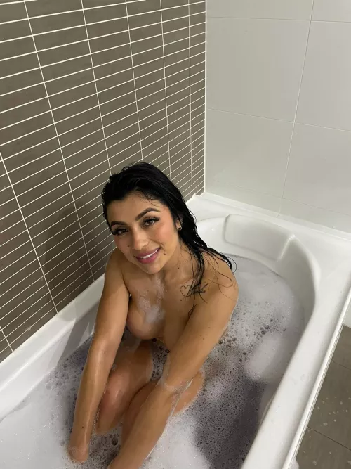If I asked nicely, would you fuck me in the bathtub? by Leilani_Frank