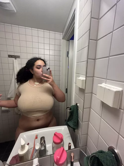 is my shirt too small should i take it off? by dontbemeantomeillcum