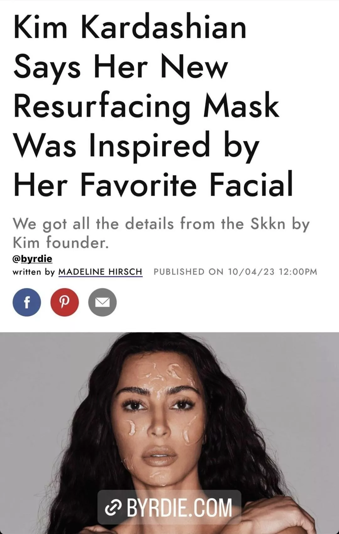 Kim Kardashian facial posted by ViezeVaz