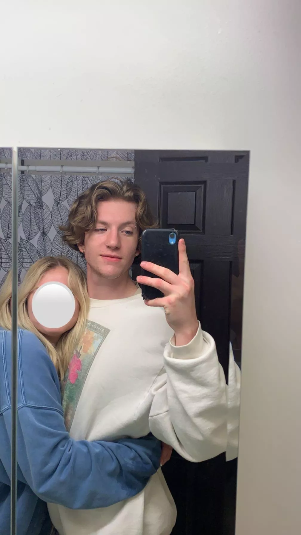 Looking to make friends :) posted by artbaker_