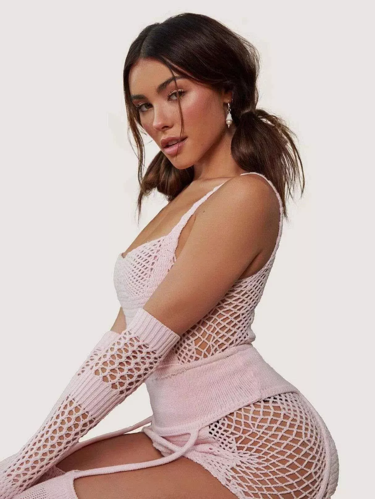 Madison Beer is so fine, I need to jerk to her until I'm completely dumb posted by ax791