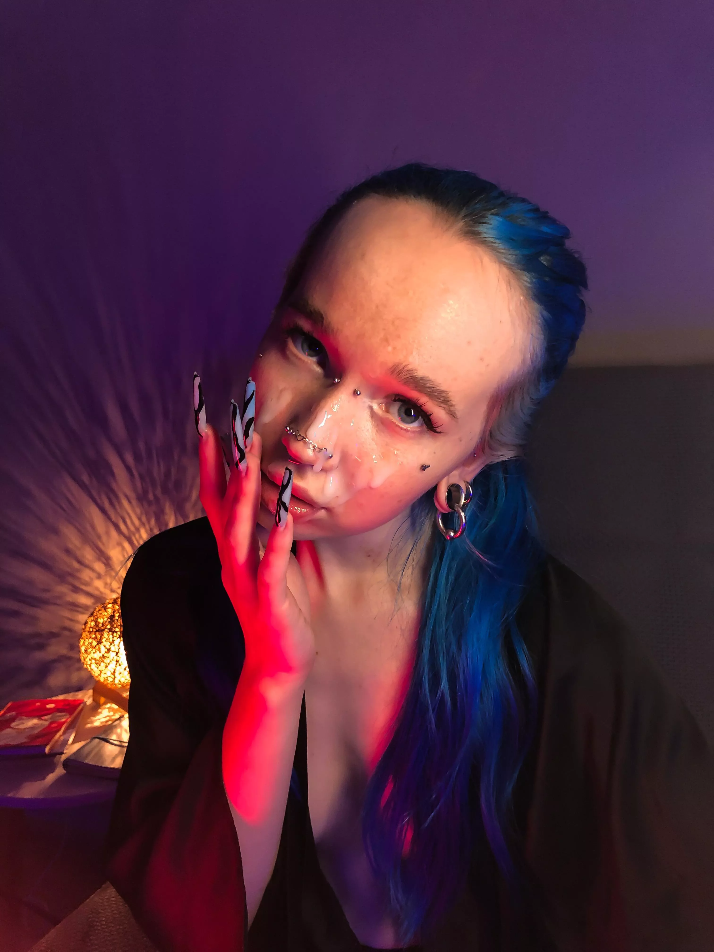 My face loves cum posted by Scarletty62