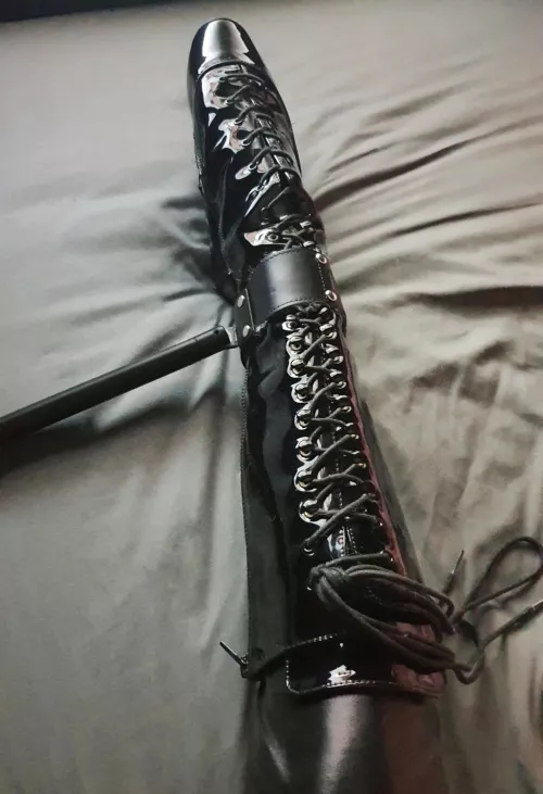 My shiny ballet boots look so much sexier when locked in restraints by Rubber_Struggles