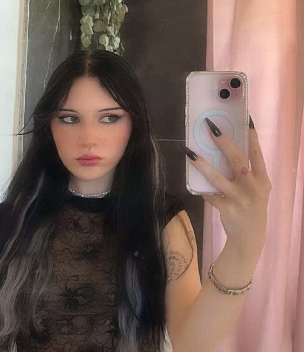 need a new set! posted by mycupcakee