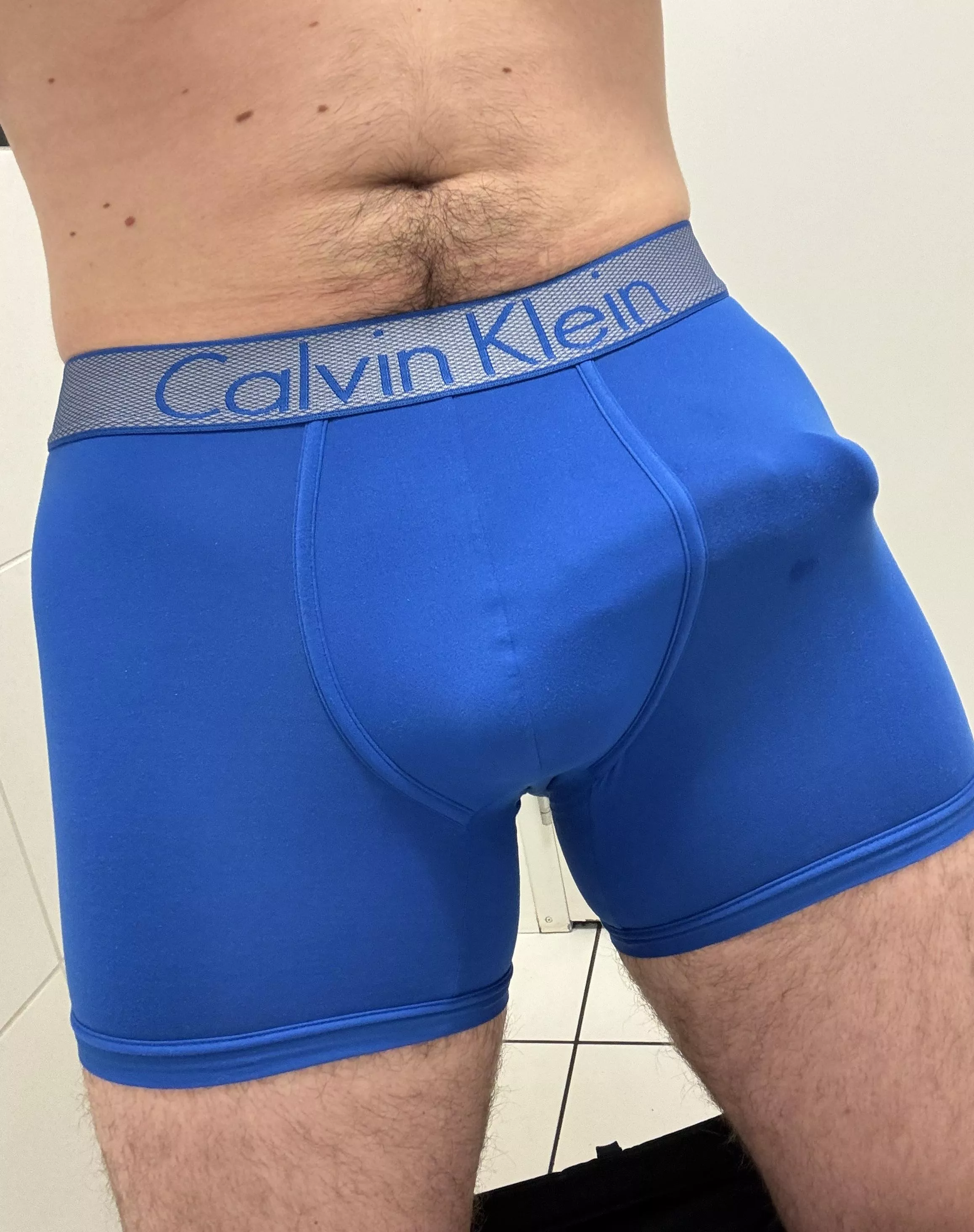 new boxers always make me bulge hard 😮‍💨 posted by jacobg65