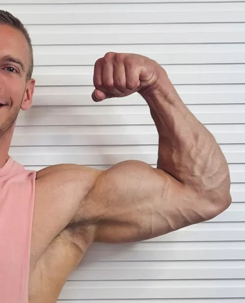 Say Cheese 💪🏼😁 by John_fitness91