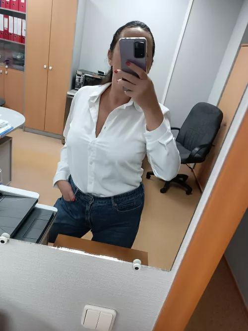 selfie at work by Milfa4ka