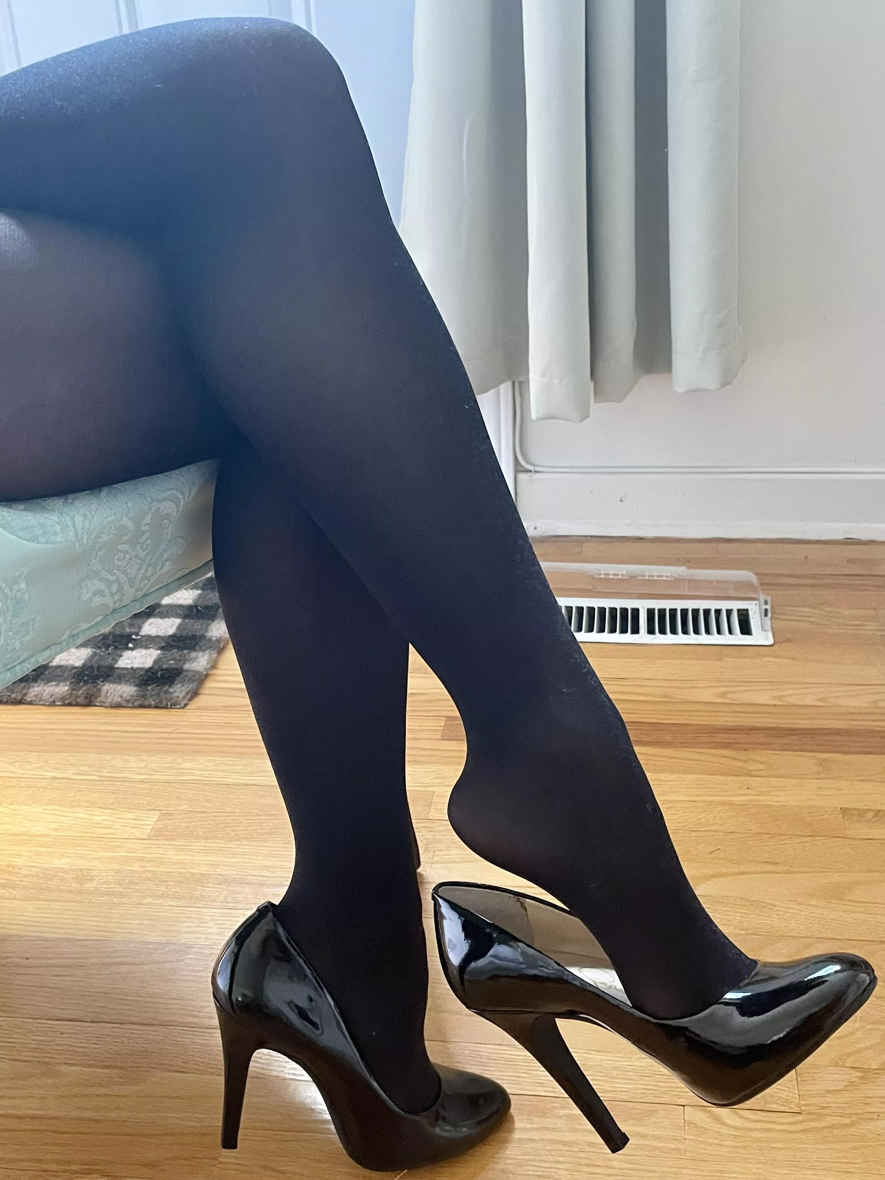 The view from under my desk today at work. Did i catch your eye? posted by pixiefeet76