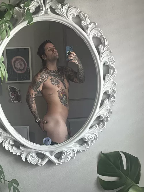 Thick All Around by DARBALZ