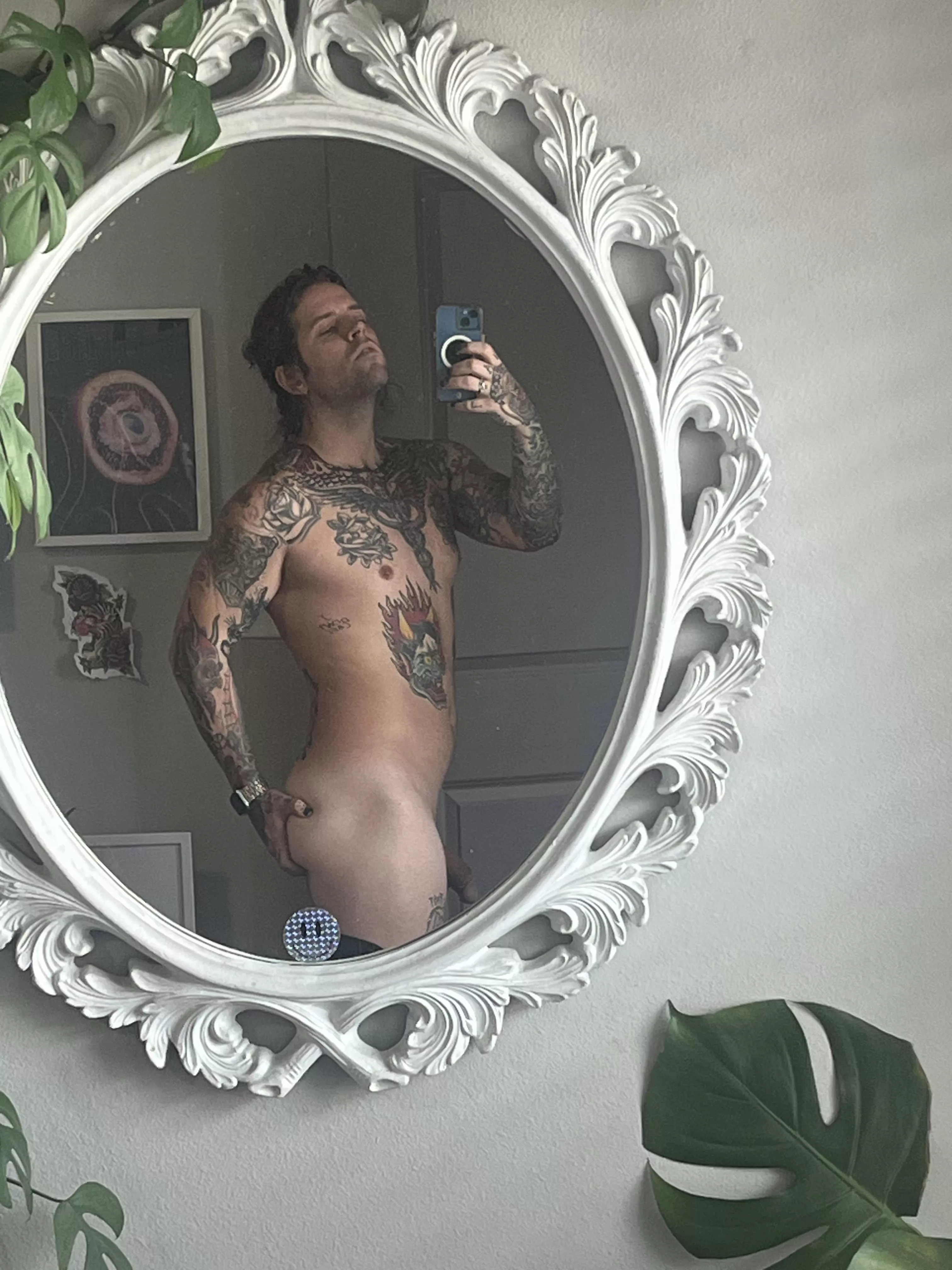 Thick All Around posted by DARBALZ