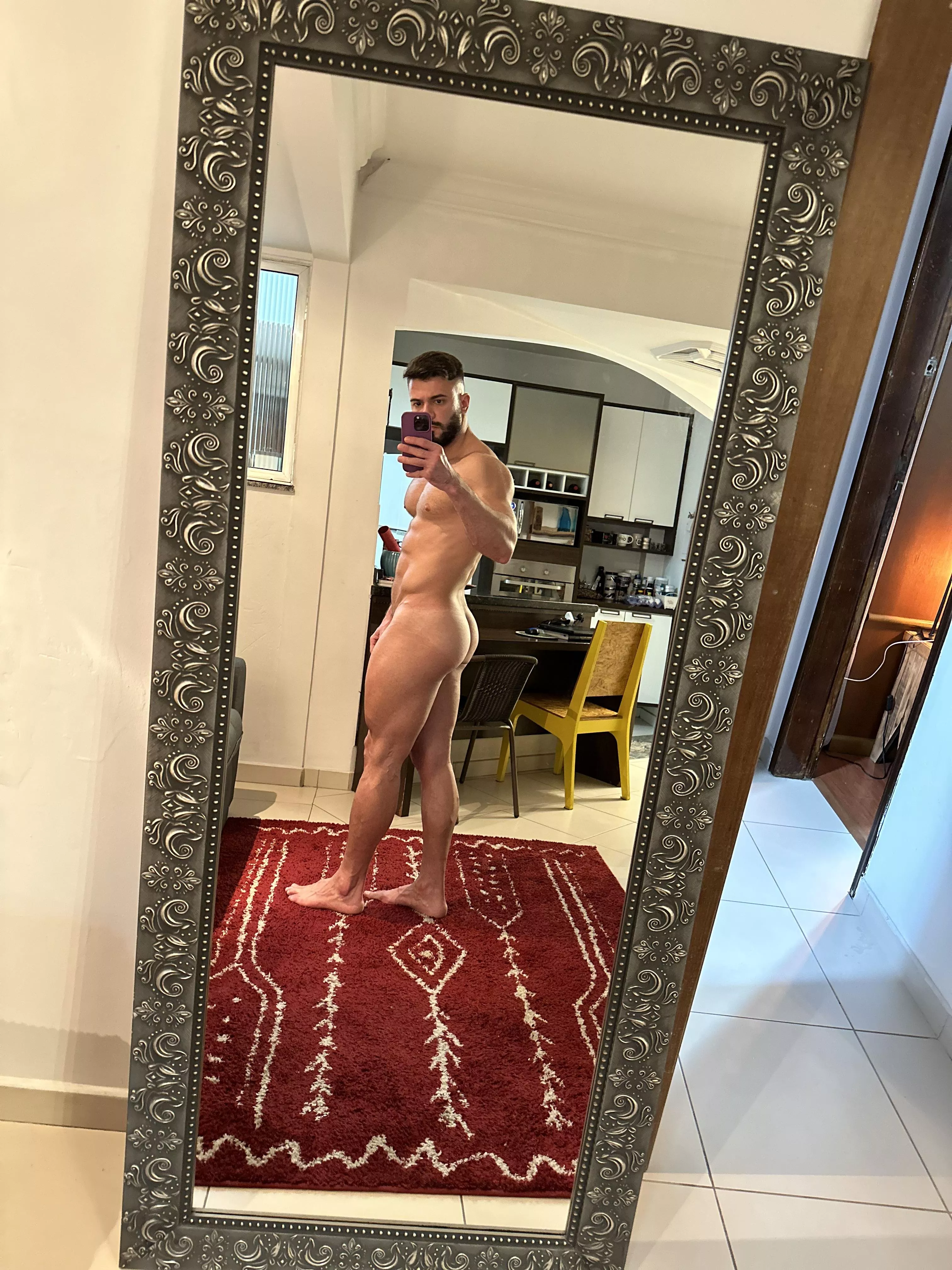 Thick butt, for thick dicks posted by italofassin