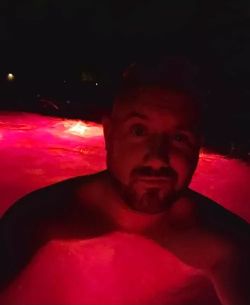 Where's my gamer friends? by UpstairsIllustrious