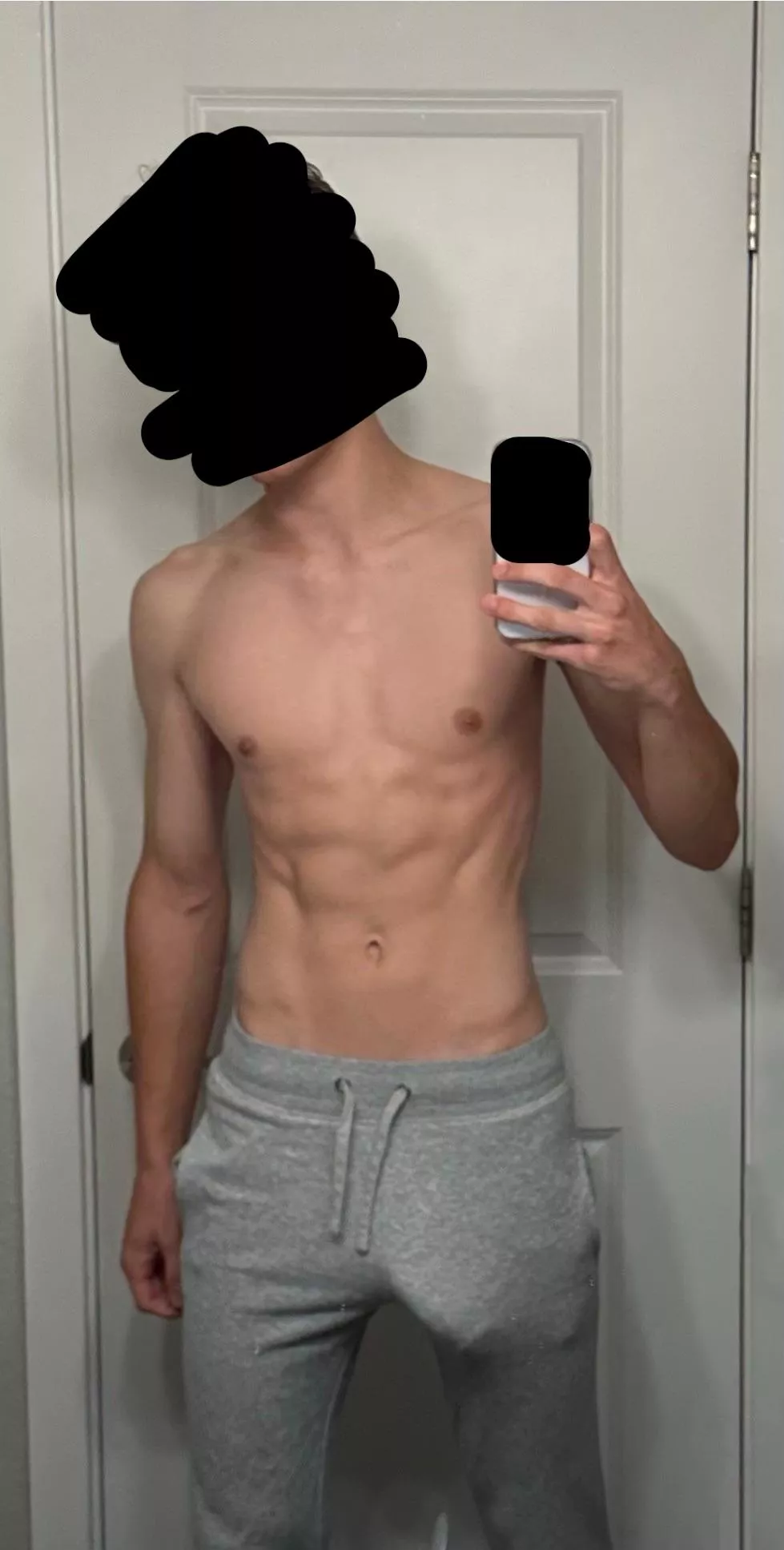 Who’s excited for sweatpants season? posted by cole_sybg99