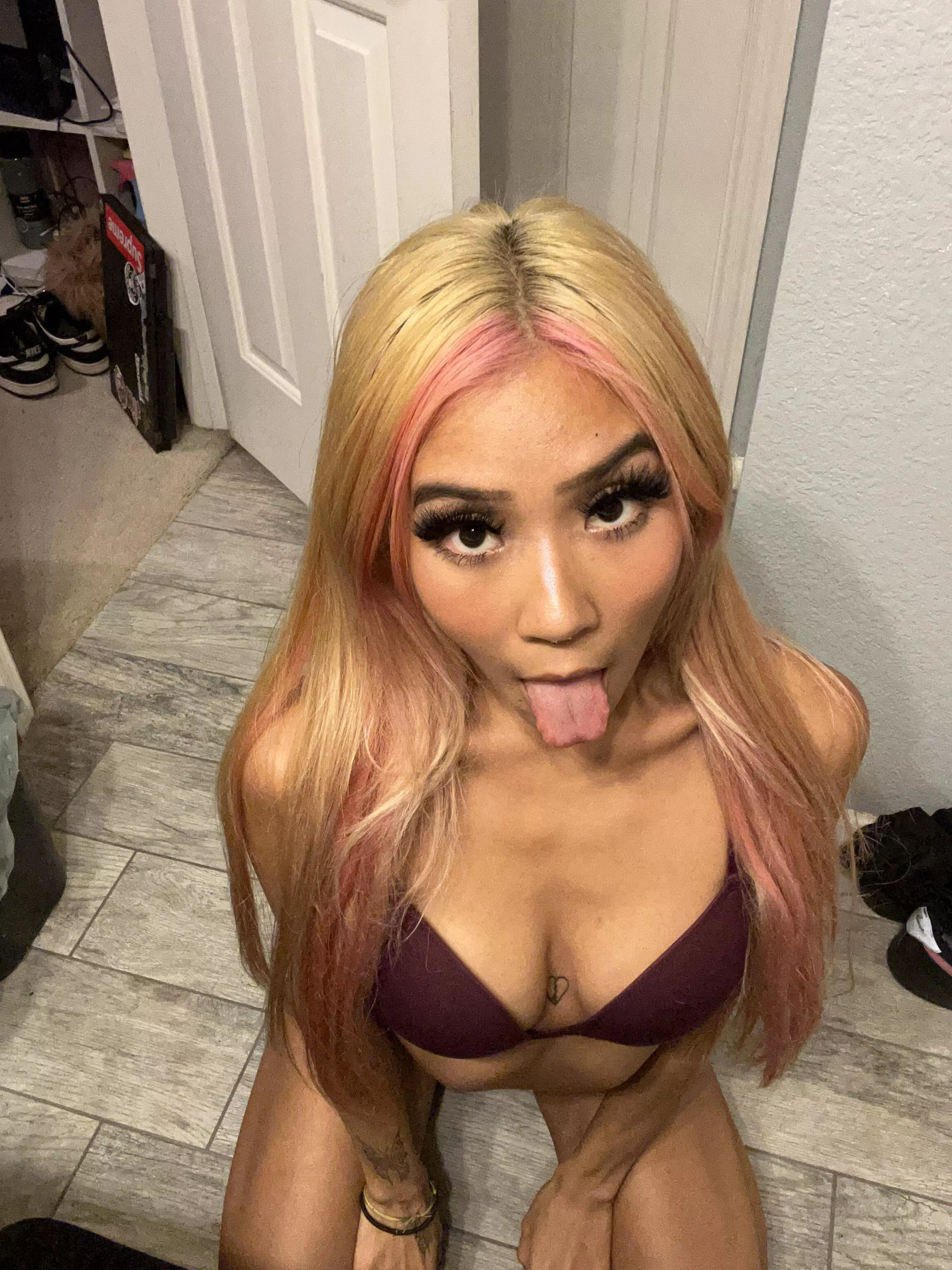 Will you make me your wife if I wait like this by the door? posted by DimlyRepulsive