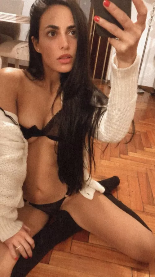 A body to commit a crime! by DNggokid6C