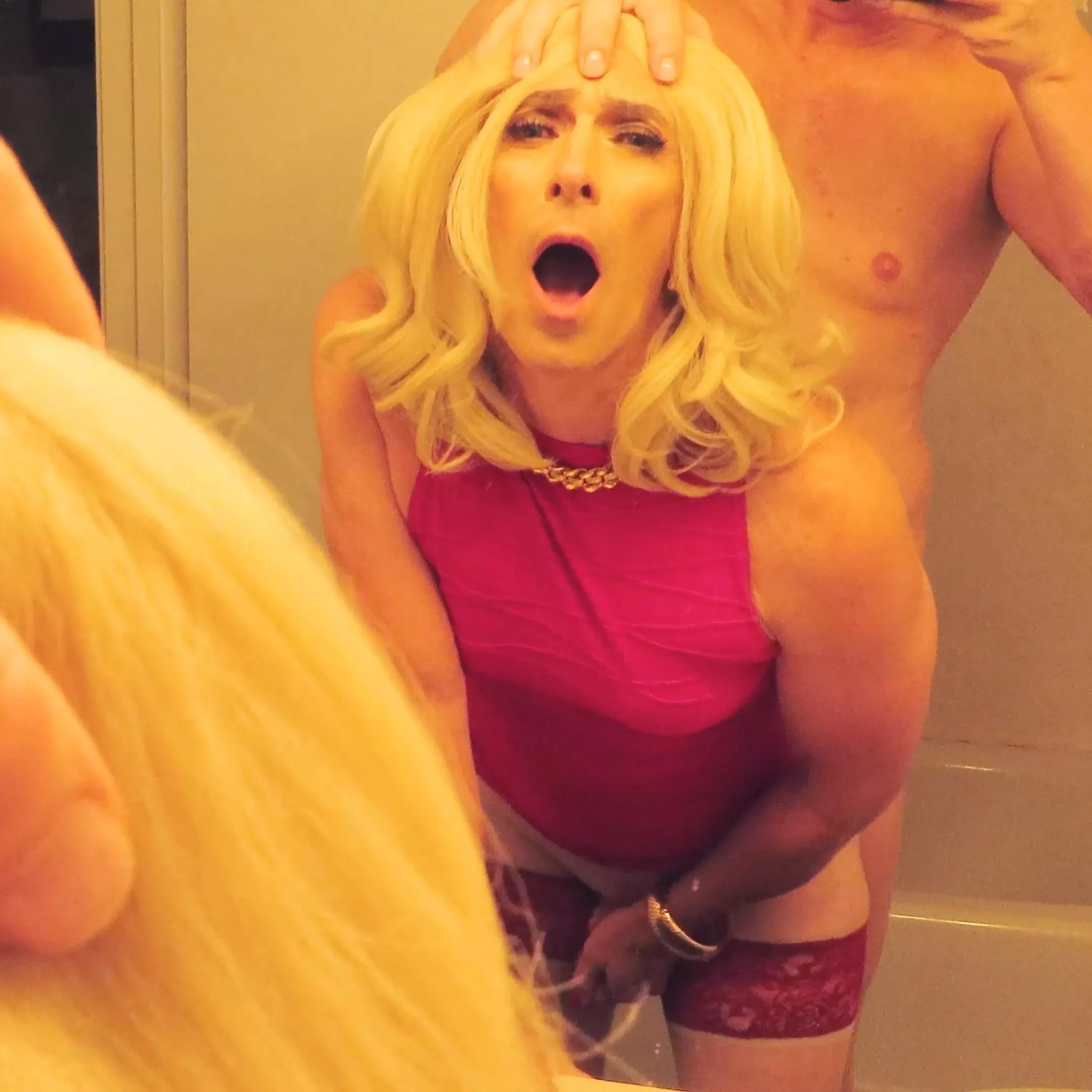 Behind-the-Scenes posted by Cassandra609