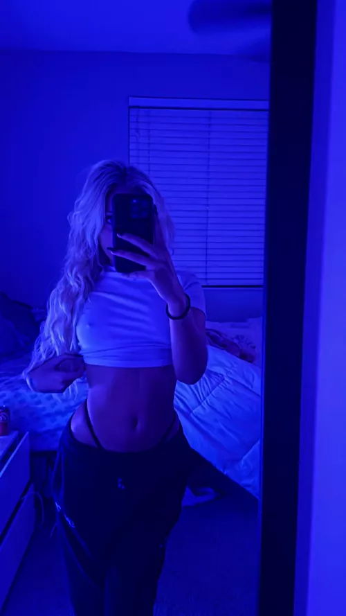 clothes on is just as good as clothes off by notkayyybaby