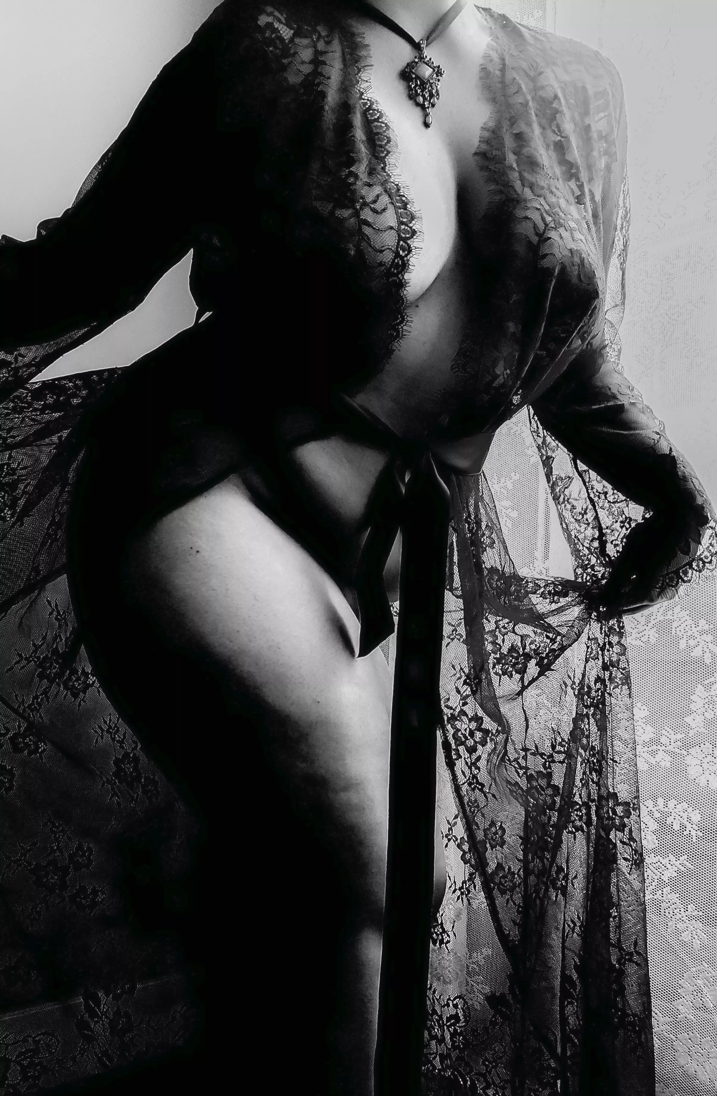 Curtsy posted by RichProtectionlove