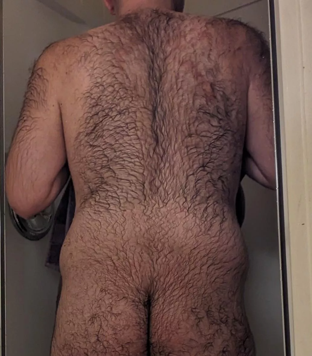 How about back hair? posted by dirtyacct1717